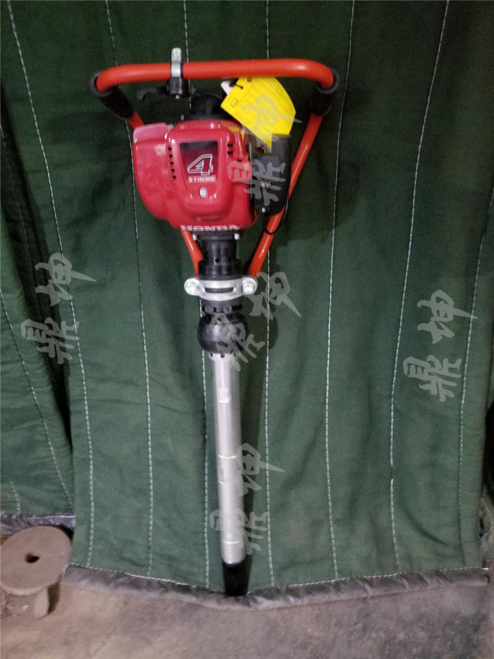 小蜜蜂內(nèi)燃搗固機